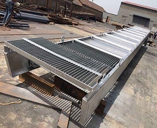 回轉式（shì）格柵除汙機