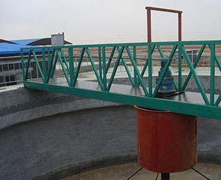 中心傳動（dòng）式濃（nóng）縮機（jī）